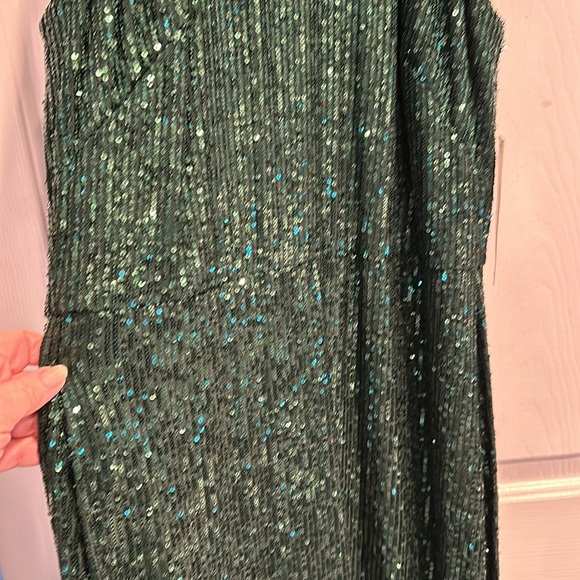 NWT Beautiful Hunter Green Eliza J Sequin Maxi Dress Size 12 - Picture 3 of 8